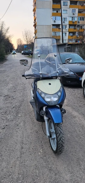 Piaggio Beverly 250 | Auto.bg — изображение 2 Piaggio Beverly 250 | Auto.bg — изображение 2