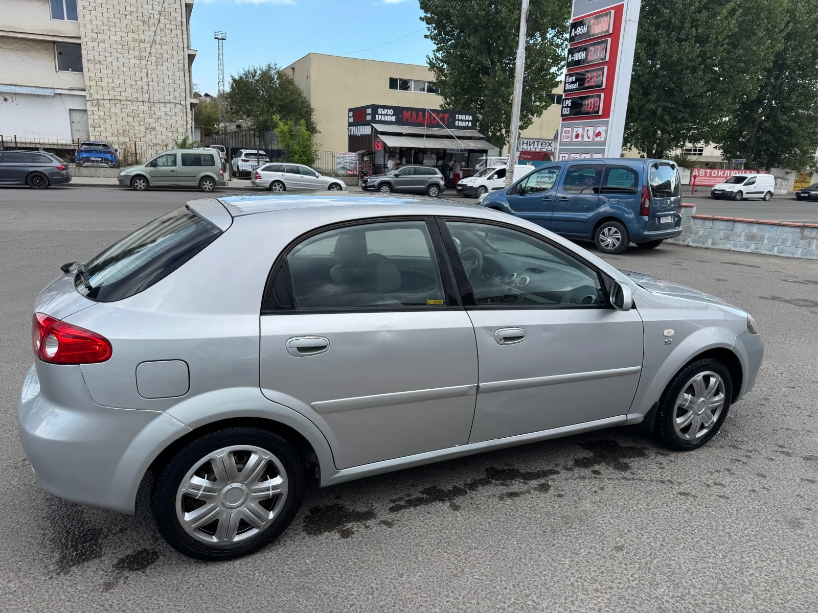Chevrolet Lacetti 1.6 ГАЗ/Бензин  - изображение 3 | Auto.bg Chevrolet Lacetti 1.6 ГАЗ/Бензин  - изображение 3