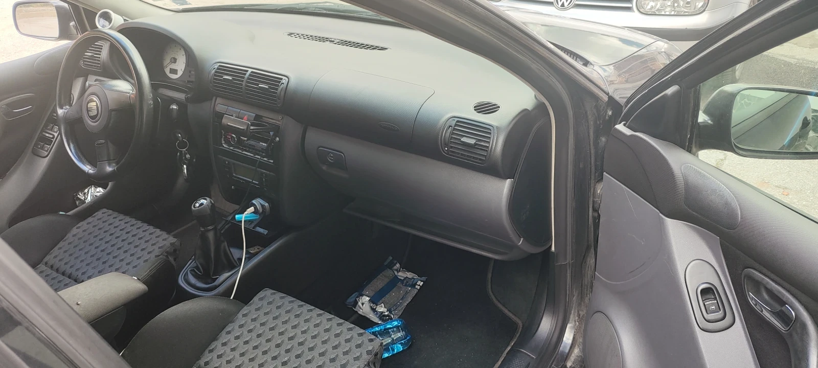 Seat Leon 1.8T 180 AUQ+  - изображение 7 | Auto.bg Seat Leon 1.8T 180 AUQ+  - изображение 7