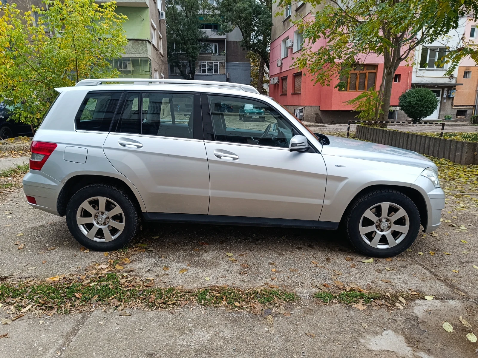 Mercedes-Benz GLK 2.2cdi автоматик - изображение 4 | Auto.bg Mercedes-Benz GLK 2.2cdi автоматик - изображение 4