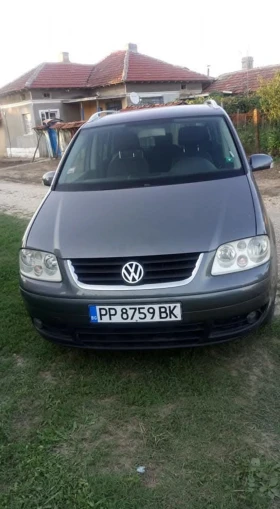 Снимка VW Touran