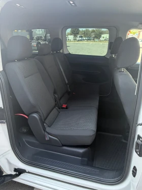 VW Caddy MAXI TDI 7 места | Auto.bg — изображение 12 VW Caddy MAXI TDI 7 места | Auto.bg — изображение 12