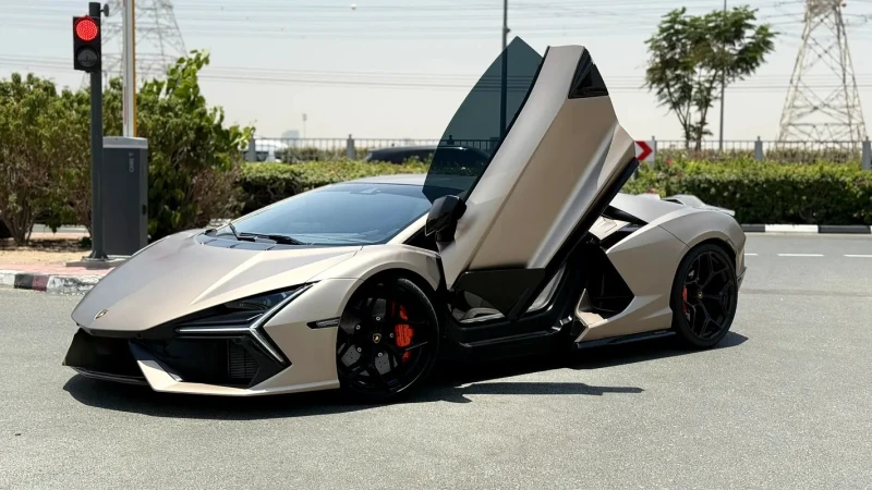 Lamborghini Revuelto 6.5 V12 HPEV / CERAMIC / CARBON - 471490 € - 74213084 1 | Car24.bg Lamborghini Revuelto 6.5 V12 HPEV / CERAMIC / CARBON - 471490 € - 74213084 1
