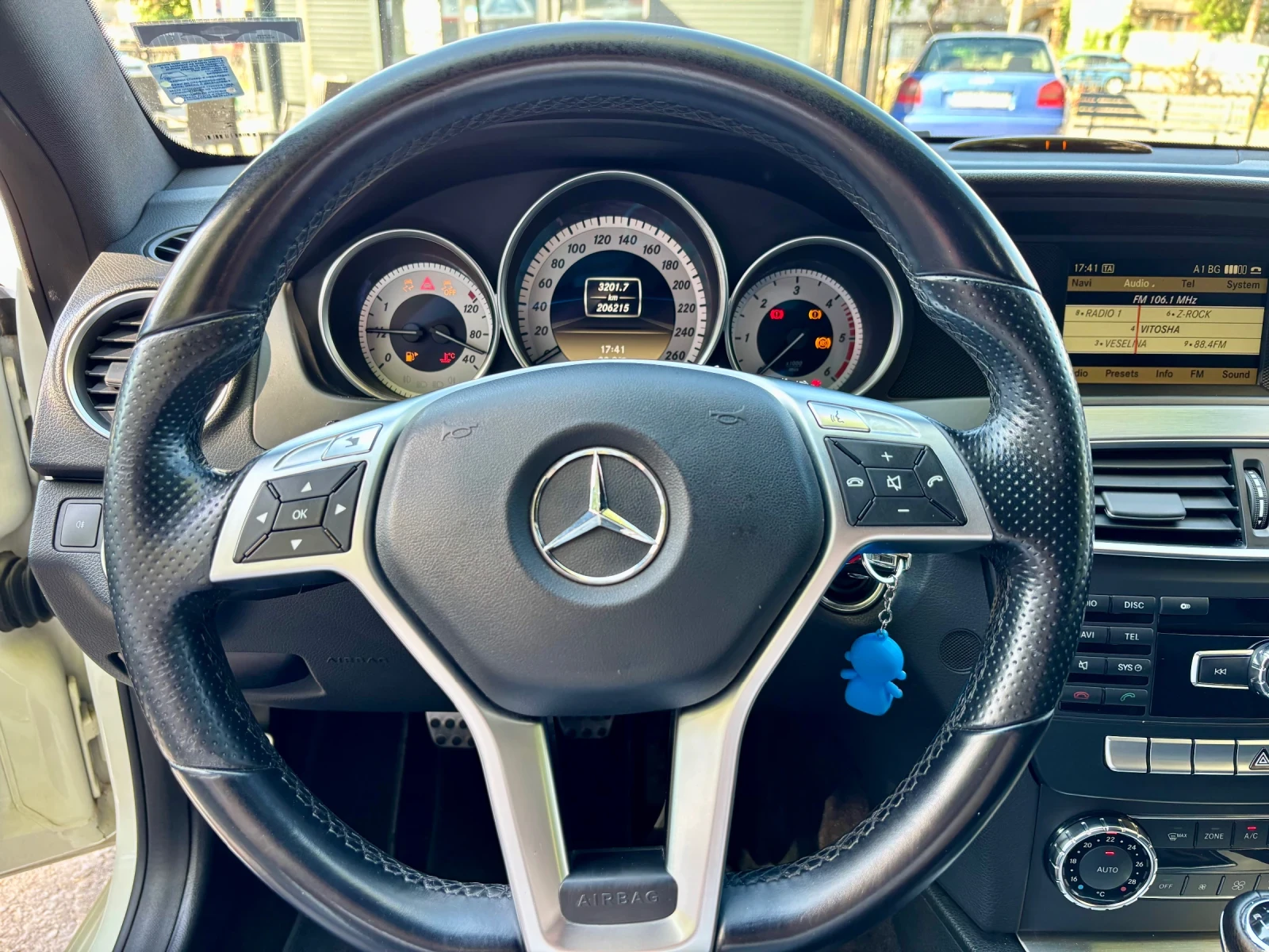 Mercedes-Benz C 250 AMG - изображение 10 | Auto.bg Mercedes-Benz C 250 AMG - изображение 10