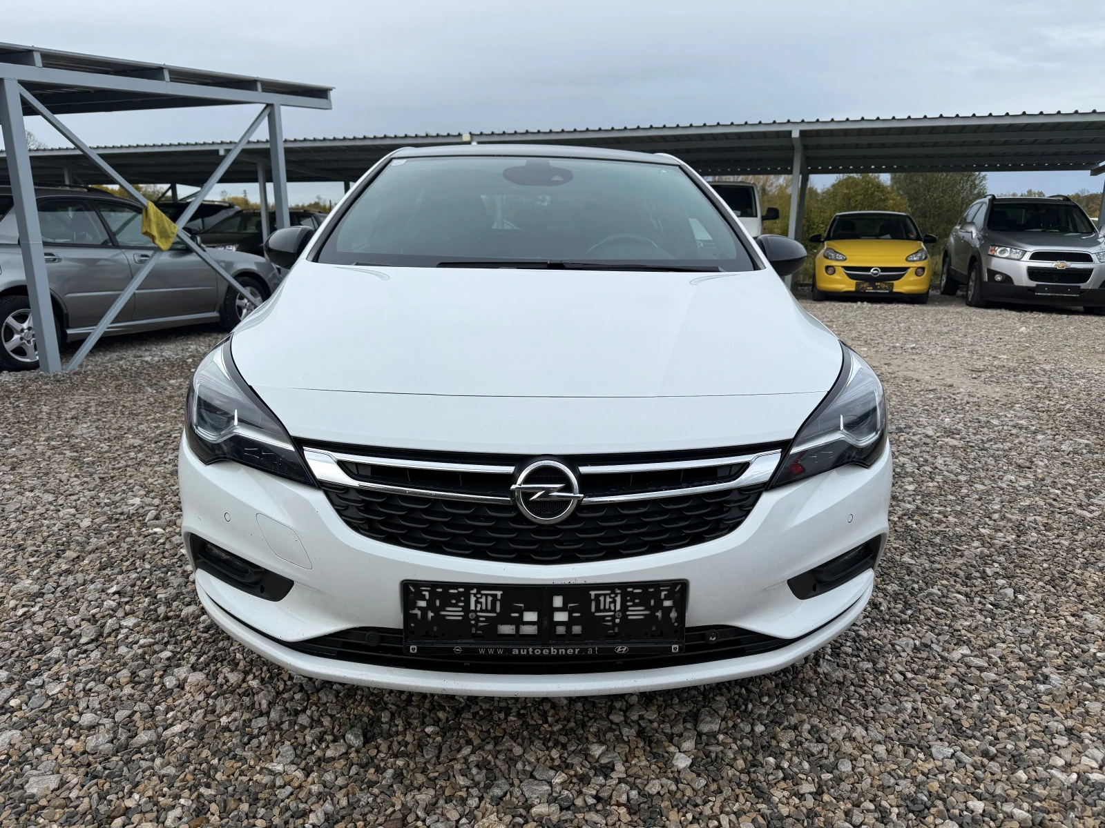 Opel Astra 1, 4 ТУРБО !! НАВИ !! КАМЕРА !! LED !! ЕВРО 6 Б !! - изображение 8 | Auto.bg Opel Astra 1, 4 ТУРБО !! НАВИ !! КАМЕРА !! LED !! ЕВРО 6 Б !! - изображение 8