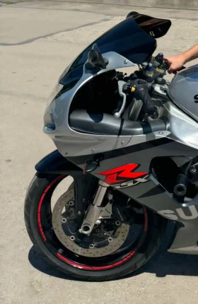 Suzuki Gsxr undefined | Auto.bg — изображение 10 Suzuki Gsxr undefined | Auto.bg — изображение 10