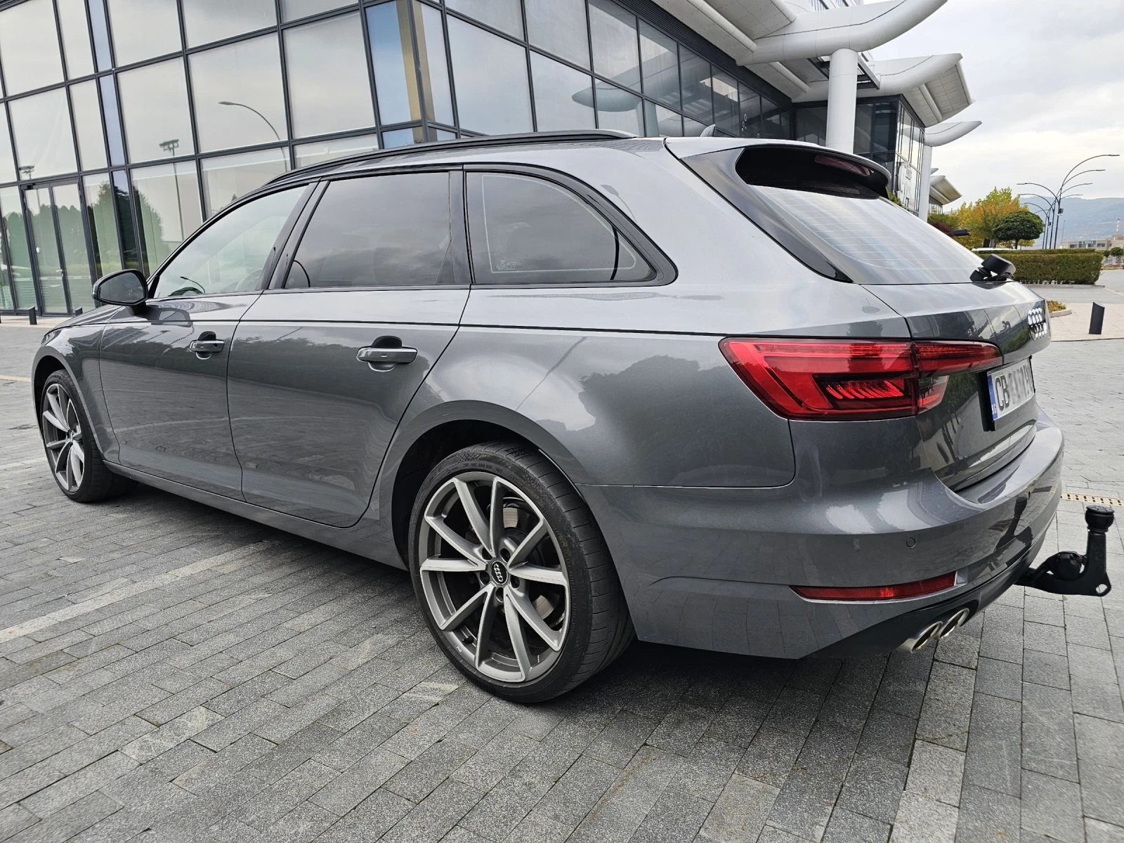 Audi A4 3.0TDI Quattro Alcantara Panorama Virtual Matrix  - изображение 7 | Auto.bg Audi A4 3.0TDI Quattro Alcantara Panorama Virtual Matrix  - изображение 7