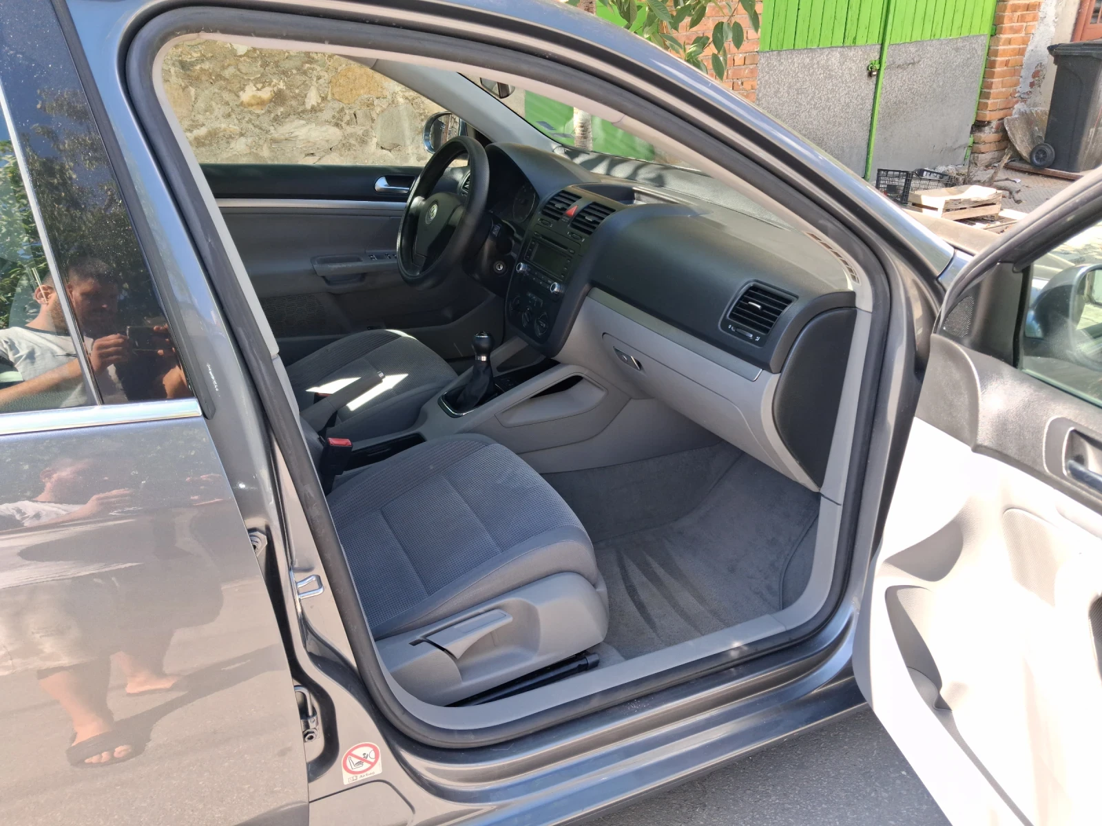 VW Jetta 1.9TDI 105ps - изображение 8 | Auto.bg VW Jetta 1.9TDI 105ps - изображение 8