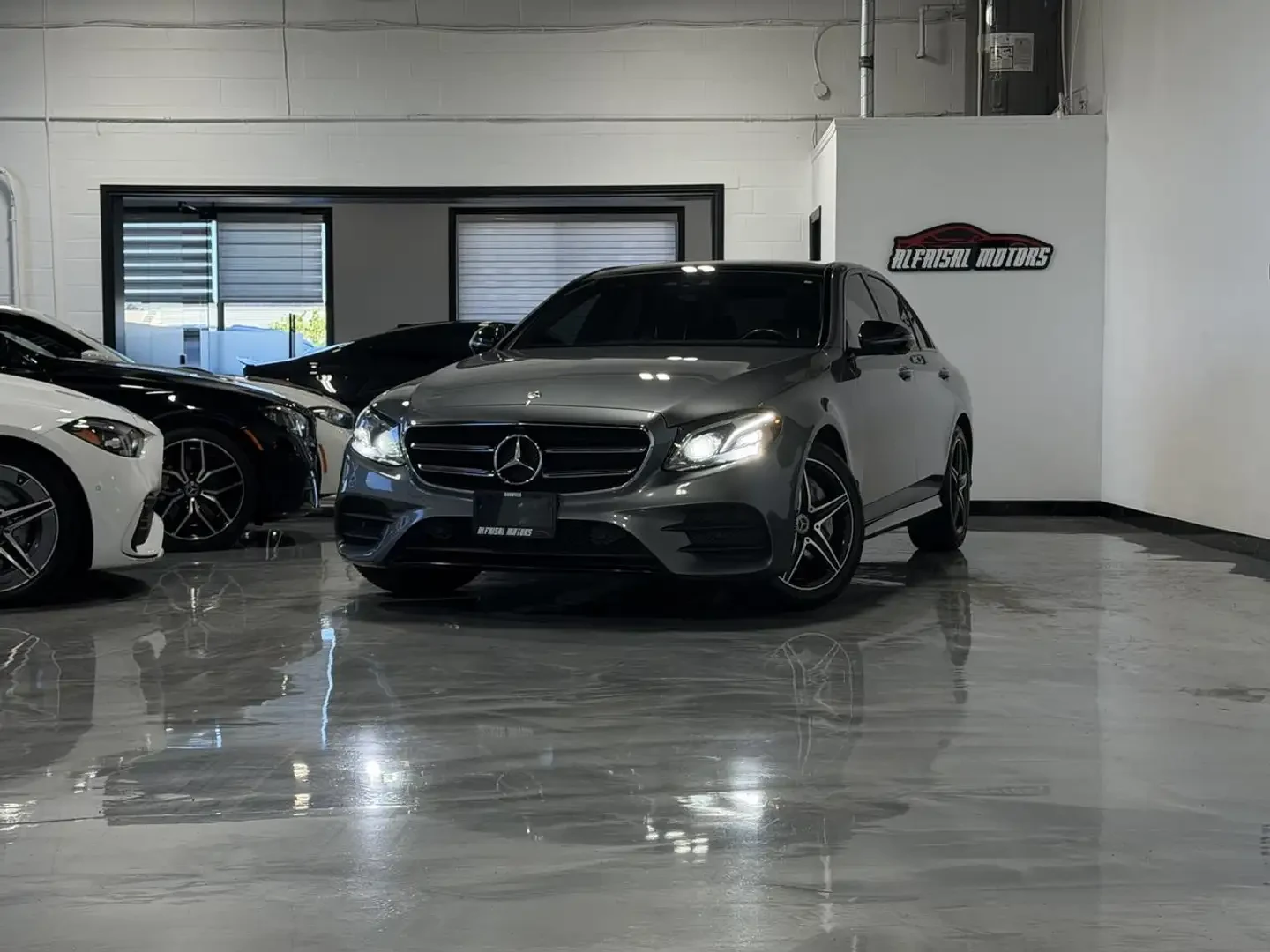Mercedes-Benz E 450 AMG PKG/BURMESTER/PANO/360/ADAPTIVE CRUISE/ | Auto.bg — изображение 1 Mercedes-Benz E 450 AMG PKG/BURMESTER/PANO/360/ADAPTIVE CRUISE/ | Auto.bg — изображение 1