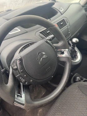 Citroen Grand C4 Picasso 1.6 HDI 7местен - 5000 лв. / 2556.46 € - 99683036 5 | Car24.bg Citroen Grand C4 Picasso 1.6 HDI 7местен - 5000 лв. / 2556.46 € - 99683036 5
