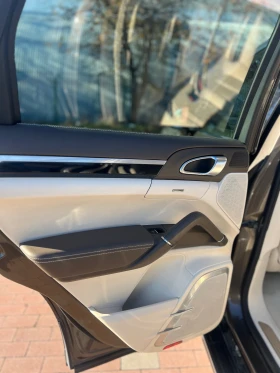 Porsche Cayenne undefined | Auto.bg — изображение 13 Porsche Cayenne undefined | Auto.bg — изображение 13