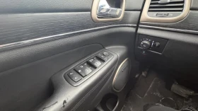 Jeep Grand cherokee SUMMIT* 5.7 HEMI* DIS* HARMAN* ОБДУХ* PANO* КРАЙНА | Auto.bg — изображение 15 Jeep Grand cherokee SUMMIT* 5.7 HEMI* DIS* HARMAN* ОБДУХ* PANO* КРАЙНА | Auto.bg — изображение 15