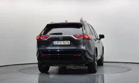 Toyota Rav4 2, 5 Prime XSE Plug-in Hybrid | Auto.bg — изображение 4 Toyota Rav4 2, 5 Prime XSE Plug-in Hybrid | Auto.bg — изображение 4