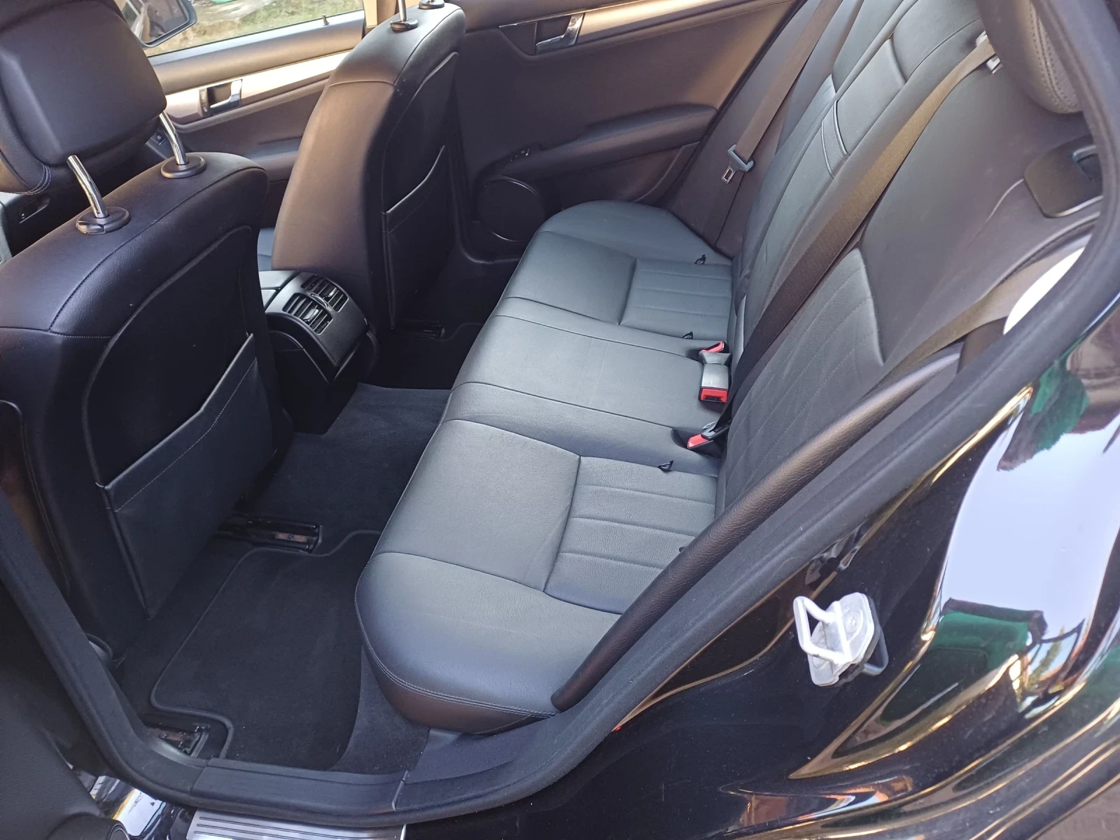 Mercedes-Benz C 220  - изображение 6 | Auto.bg Mercedes-Benz C 220  - изображение 6