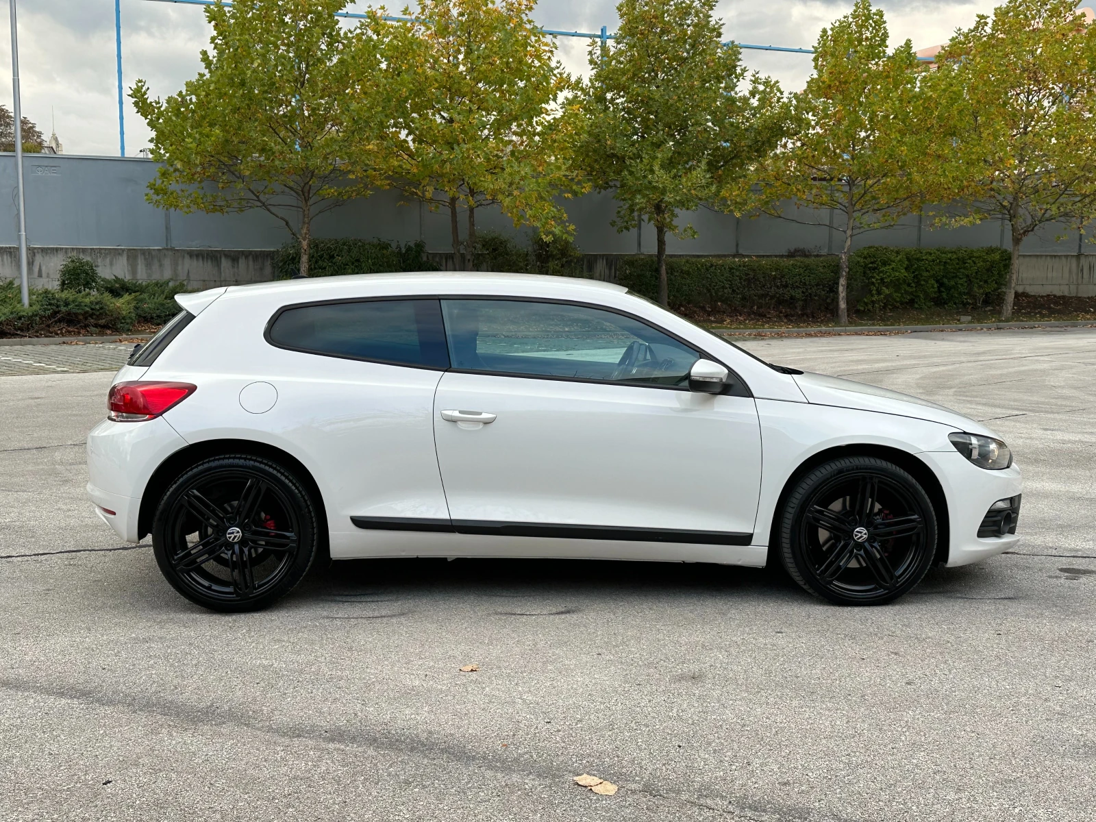 VW Scirocco 1.4i 160 к.с.  - изображение 5 | Auto.bg VW Scirocco 1.4i 160 к.с.  - изображение 5