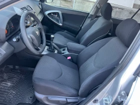 Toyota Rav4 2.2 D4D 4х4 150 кс. - 5900 € / 11539.40 лв. - 68915212 12 | Car24.bg Toyota Rav4 2.2 D4D 4х4 150 кс. - 5900 € / 11539.40 лв. - 68915212 12