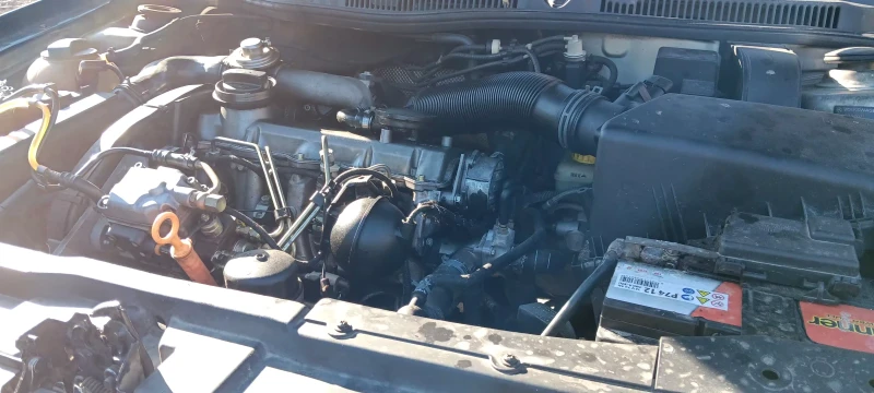 VW Golf работи отлично - 12 € / 23.47 лв. - 92108622 1 | Car24.bg VW Golf работи отлично - 12 € / 23.47 лв. - 92108622 1