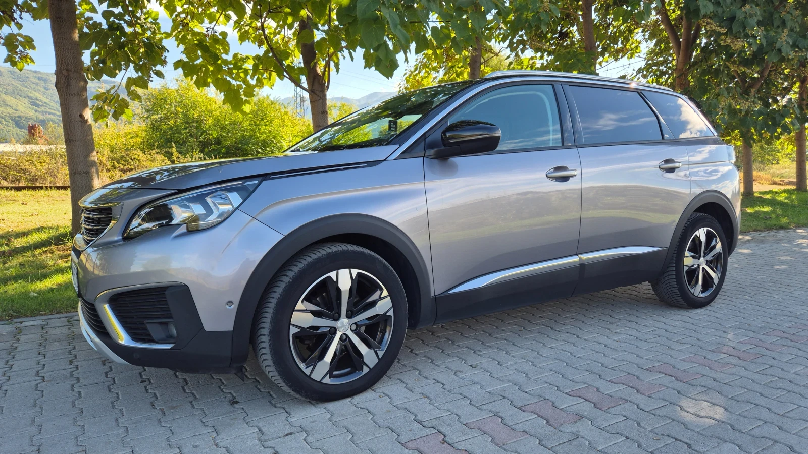 Peugeot 5008 1.6HDI 6+ 1 - изображение 3 | Auto.bg Peugeot 5008 1.6HDI 6+ 1 - изображение 3