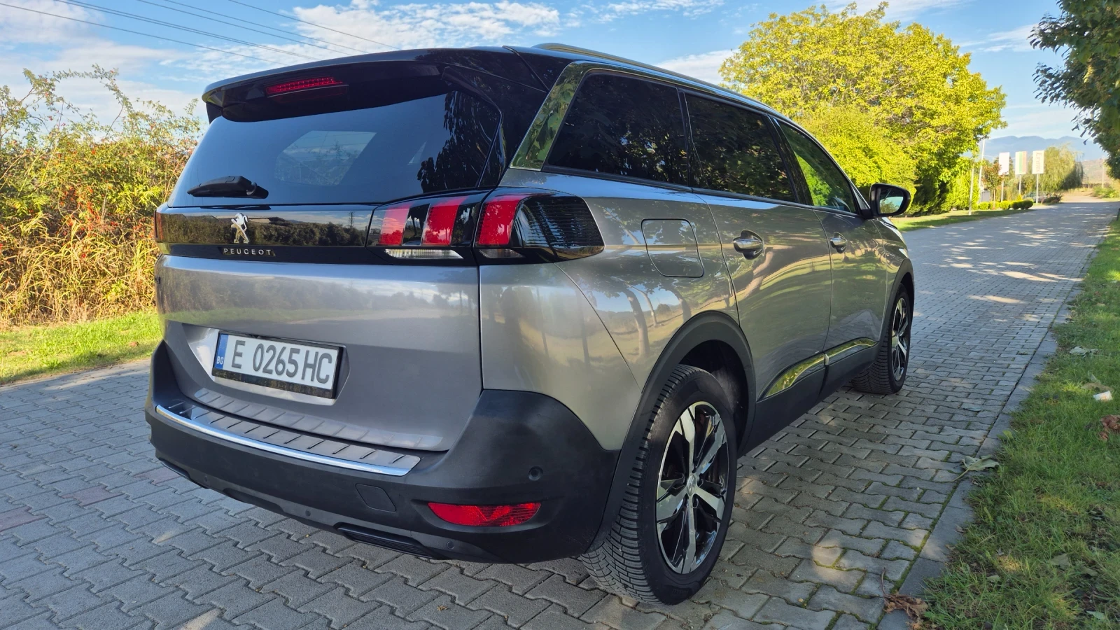 Peugeot 5008 1.6HDI 6+ 1 - изображение 4 | Auto.bg Peugeot 5008 1.6HDI 6+ 1 - изображение 4