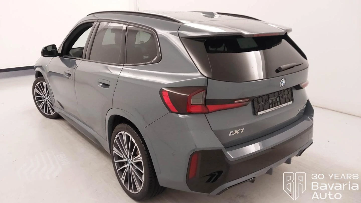 BMW iX1 30 xDrive M Sport Paket  - изображение 2 | Auto.bg BMW iX1 30 xDrive M Sport Paket  - изображение 2