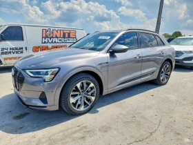 Audi E-Tron Premium Plus