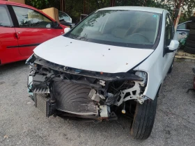 Снимка Renault Clio