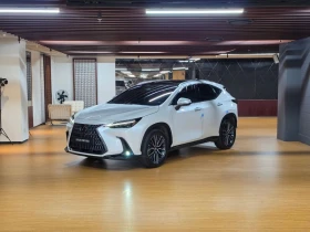 Снимка Lexus NX