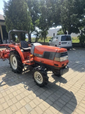 Трактор Kubota GL 240