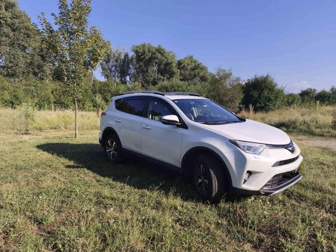 Toyota Rav4 undefined | Auto.bg — изображение 1 Toyota Rav4 undefined | Auto.bg — изображение 1