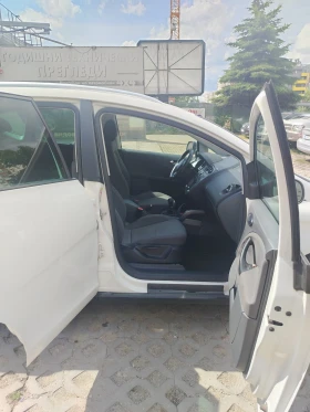 Seat Altea - 3300 € / 6454.24 лв. - 27032553 3 | Car24.bg Seat Altea - 3300 € / 6454.24 лв. - 27032553 3
