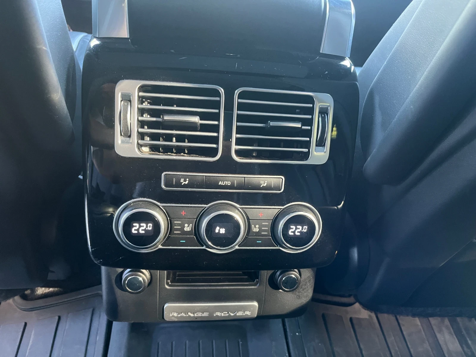 Land Rover Range rover Всички екстри!  - изображение 10 | Auto.bg Land Rover Range rover Всички екстри!  - изображение 10