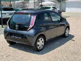 Toyota Aygo 1.0i/70hp/NAVI/CABRIO/ | Auto.bg — изображение 6 Toyota Aygo 1.0i/70hp/NAVI/CABRIO/ | Auto.bg — изображение 6