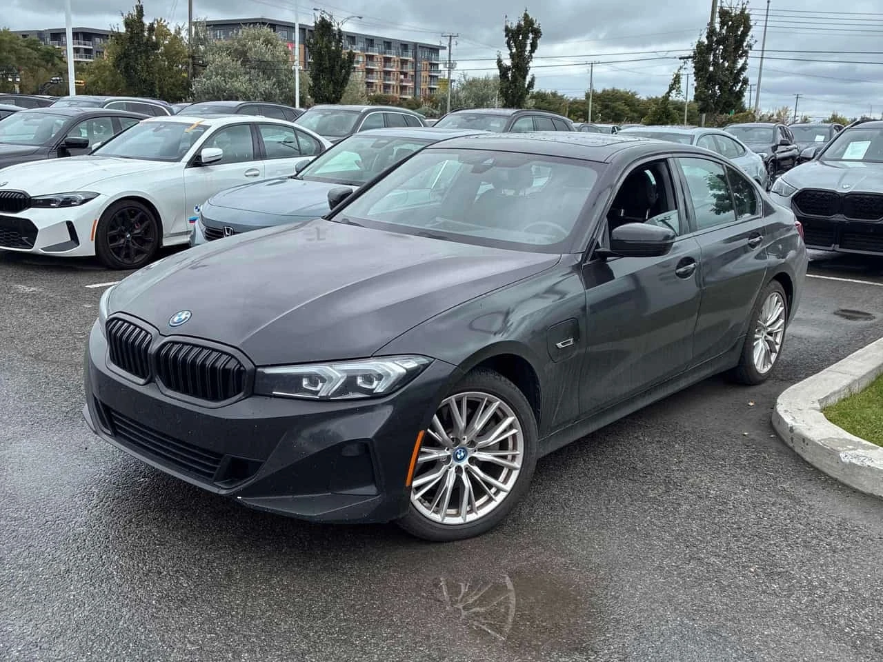 BMW 330 330e xDrive / Carfax / Автокредит | Auto.bg — изображение 1 BMW 330 330e xDrive / Carfax / Автокредит | Auto.bg — изображение 1