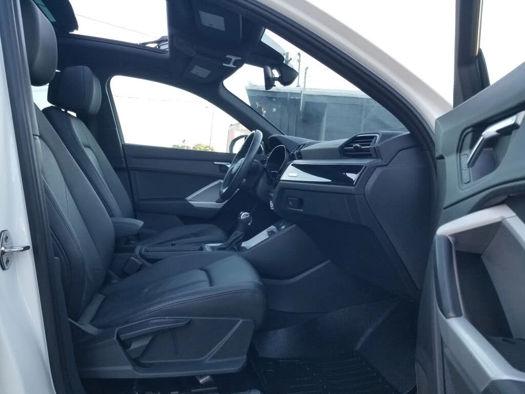 Audi Q3 Komfort 45TFSI * AвтоКредит* (ЦЕНА ДО БГ) - изображение 8 | Auto.bg Audi Q3 Komfort 45TFSI * AвтоКредит* (ЦЕНА ДО БГ) - изображение 8