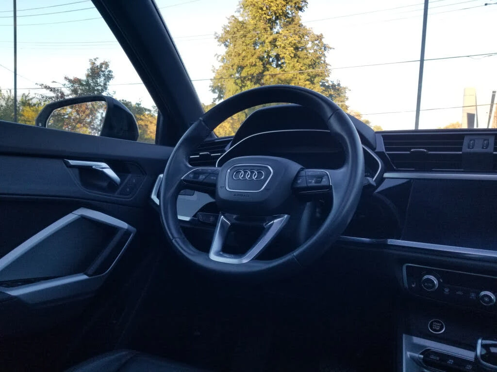 Audi Q3 Komfort 45TFSI * AвтоКредит* (ЦЕНА ДО БГ) - изображение 9 | Auto.bg Audi Q3 Komfort 45TFSI * AвтоКредит* (ЦЕНА ДО БГ) - изображение 9