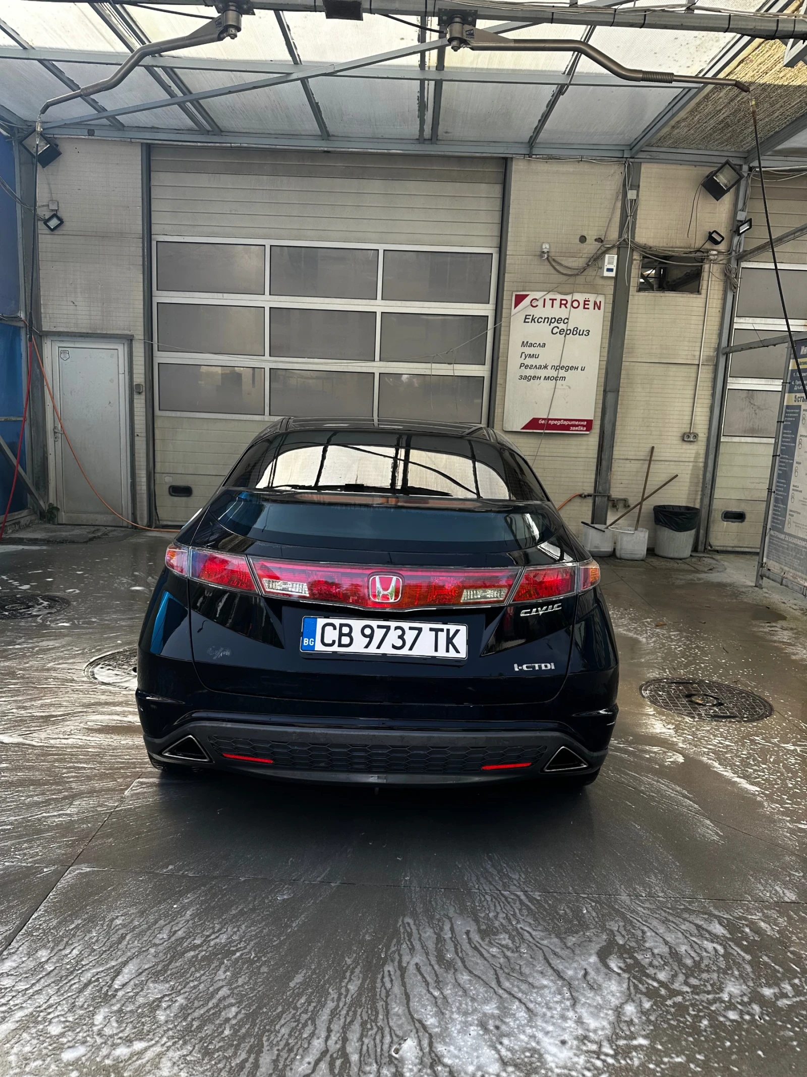 Honda Civic 2.2 Всички екстри + +  - изображение 6 | Auto.bg Honda Civic 2.2 Всички екстри + +  - изображение 6