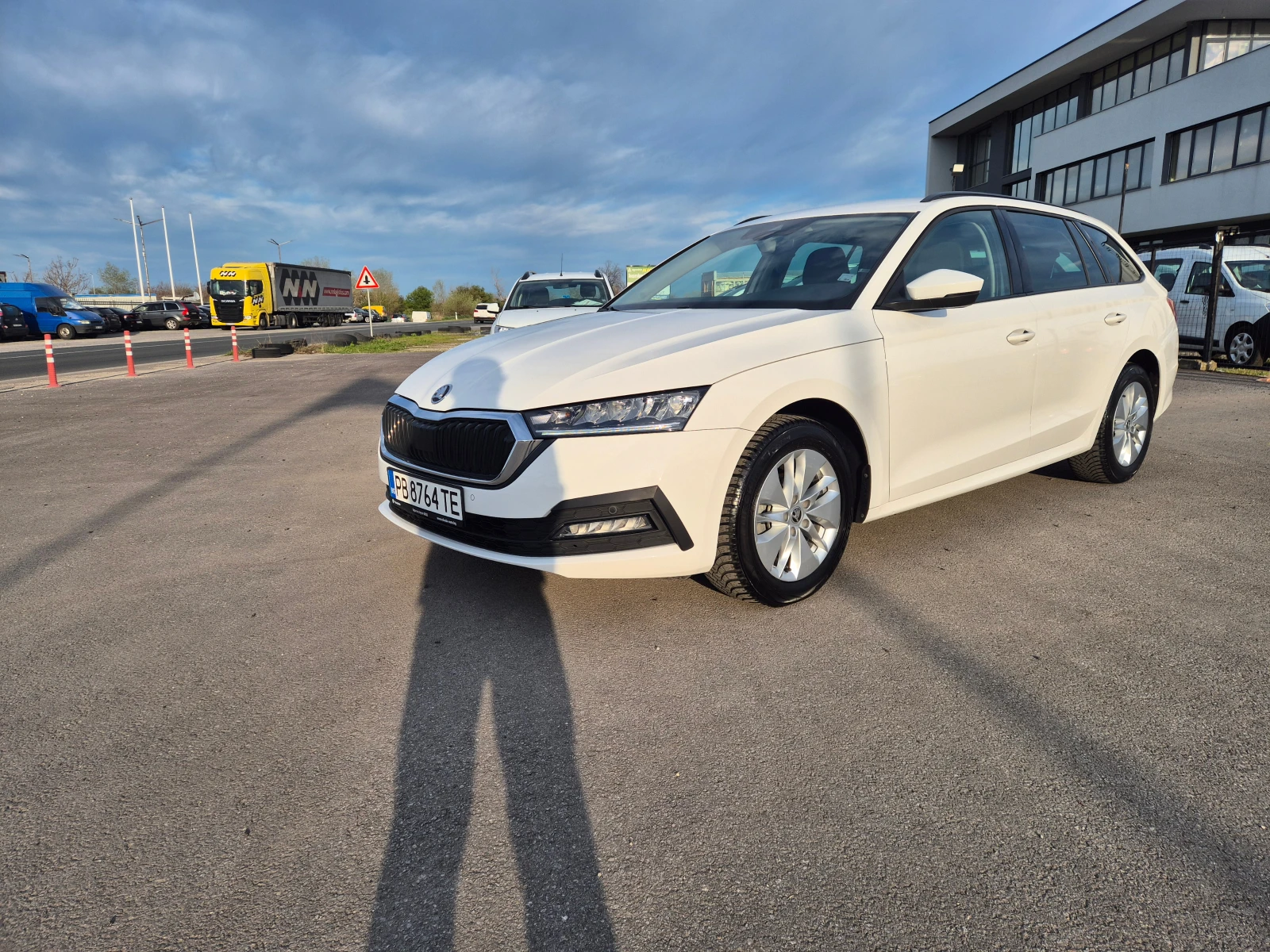 Skoda Octavia С Гаранция 2.0TDI-А/Т-150кс | Auto.bg — изображение 1 Skoda Octavia С Гаранция 2.0TDI-А/Т-150кс | Auto.bg — изображение 1