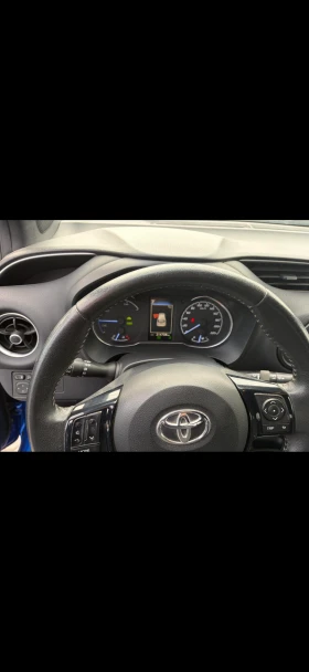 Toyota Yaris 1.5 Hybrid e-CVT - 8798 € - 45893917 6 | Car24.bg Toyota Yaris 1.5 Hybrid e-CVT - 8798 € - 45893917 6