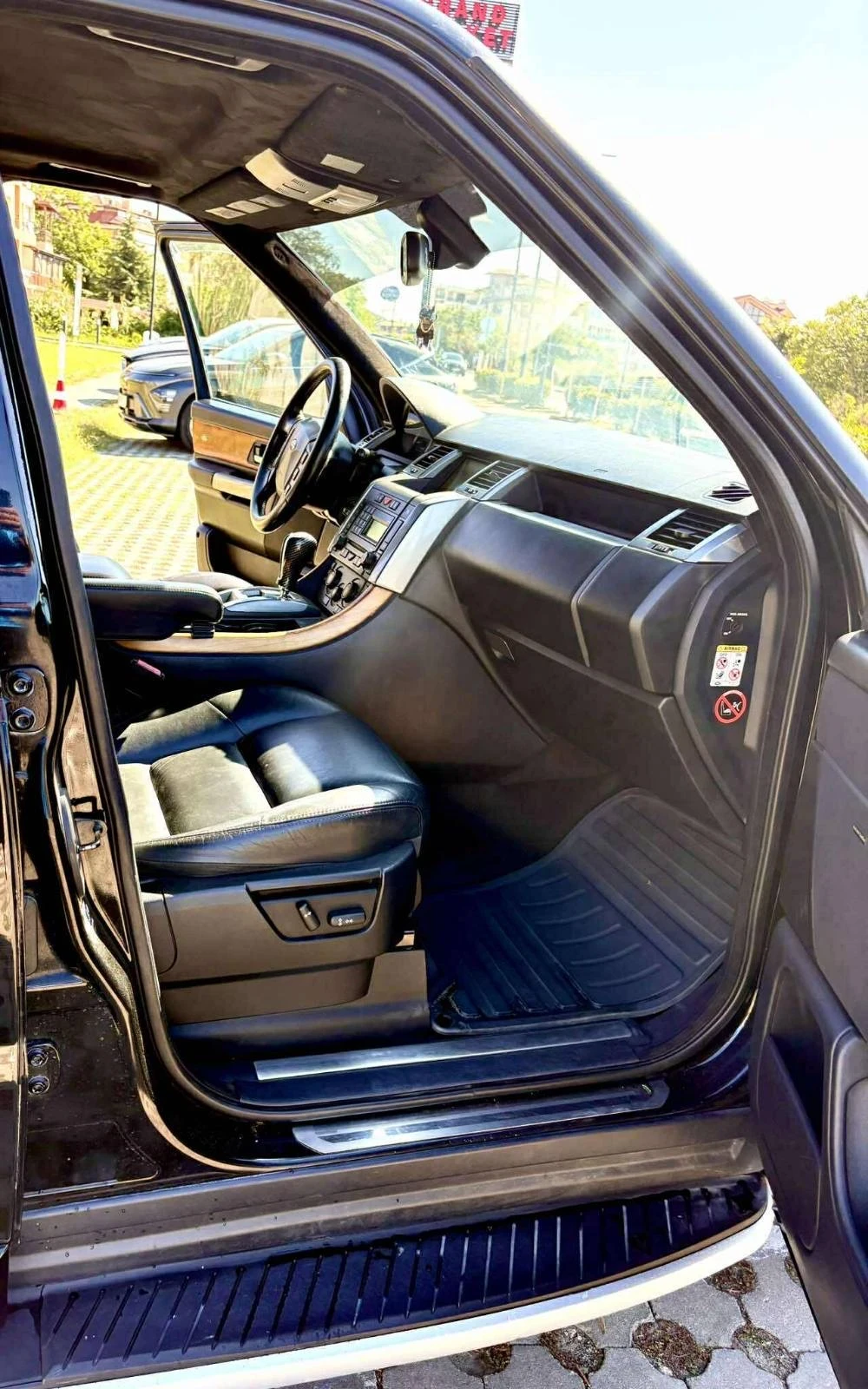 Land Rover Range Rover Sport Range Rover Sport TOP  - изображение 5 | Auto.bg Land Rover Range Rover Sport Range Rover Sport TOP  - изображение 5