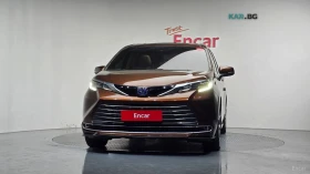 Toyota Sienna 2.5 HYBRID/HUD/360/ПОДГРЕВ/ОБДУХВАНЕ/TV | Auto.bg — изображение 3 Toyota Sienna 2.5 HYBRID/HUD/360/ПОДГРЕВ/ОБДУХВАНЕ/TV | Auto.bg — изображение 3