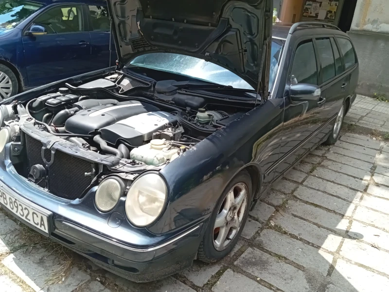 Mercedes-Benz E 270 Cdi - 2000 € / 3911.66 лв. - 97404913 1 | Car24.bg Mercedes-Benz E 270 Cdi - 2000 € / 3911.66 лв. - 97404913 1