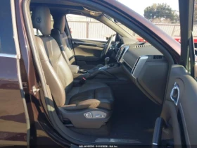 Porsche Cayenne PREMIUM* 4x4* ОбДУХВАНЕ* Камера* Подгрев* ПАМЕТ* - 12500 € / 24447.88 лв. - 81586039 10 | Car24.bg Porsche Cayenne PREMIUM* 4x4* ОбДУХВАНЕ* Камера* Подгрев* ПАМЕТ* - 12500 € / 24447.88 лв. - 81586039 10