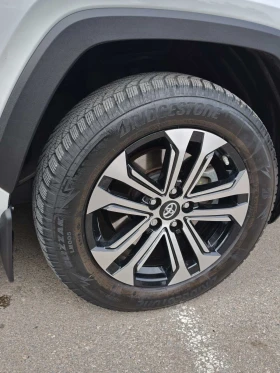 Toyota Rav4 2.5 Hybrid AWD-i Luxury | Auto.bg — изображение 6 Toyota Rav4 2.5 Hybrid AWD-i Luxury | Auto.bg — изображение 6