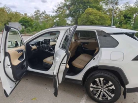 Toyota Rav4 2.5 Hybrid AWD-i Luxury | Auto.bg — изображение 8 Toyota Rav4 2.5 Hybrid AWD-i Luxury | Auto.bg — изображение 8
