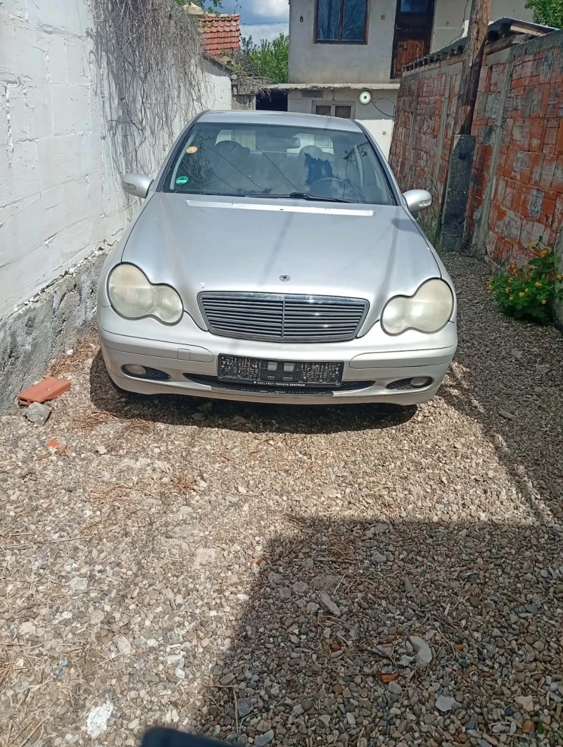 Mercedes-Benz C 180 - 1200 € / 2347.00 лв. - 31529730 1 | Car24.bg Mercedes-Benz C 180 - 1200 € / 2347.00 лв. - 31529730 1