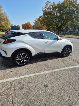 Toyota C-HR 1.8 Хибрид - Car24.bg Toyota C-HR 1.8 Хибрид