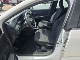 Dacia Sandero 1.0 TCe 90 | Auto.bg — изображение 10 Dacia Sandero 1.0 TCe 90 | Auto.bg — изображение 10