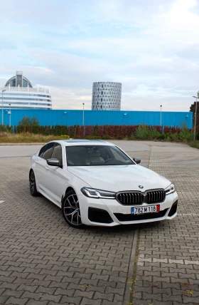 BMW 550 М550i/РЕГИСТРИРАНА/Перфектна/67хил км/FULL - Car24.bg BMW 550 М550i/РЕГИСТРИРАНА/Перфектна/67хил км/FULL