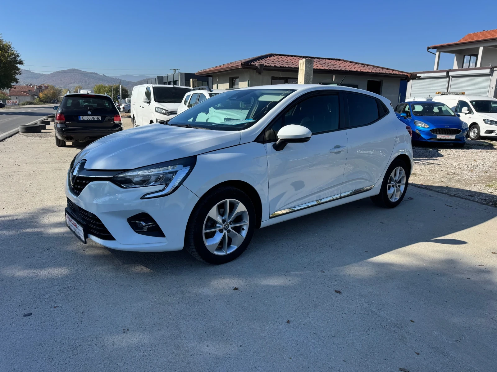 Renault Clio 1.0 T evro 6 - изображение 2 | Auto.bg Renault Clio 1.0 T evro 6 - изображение 2