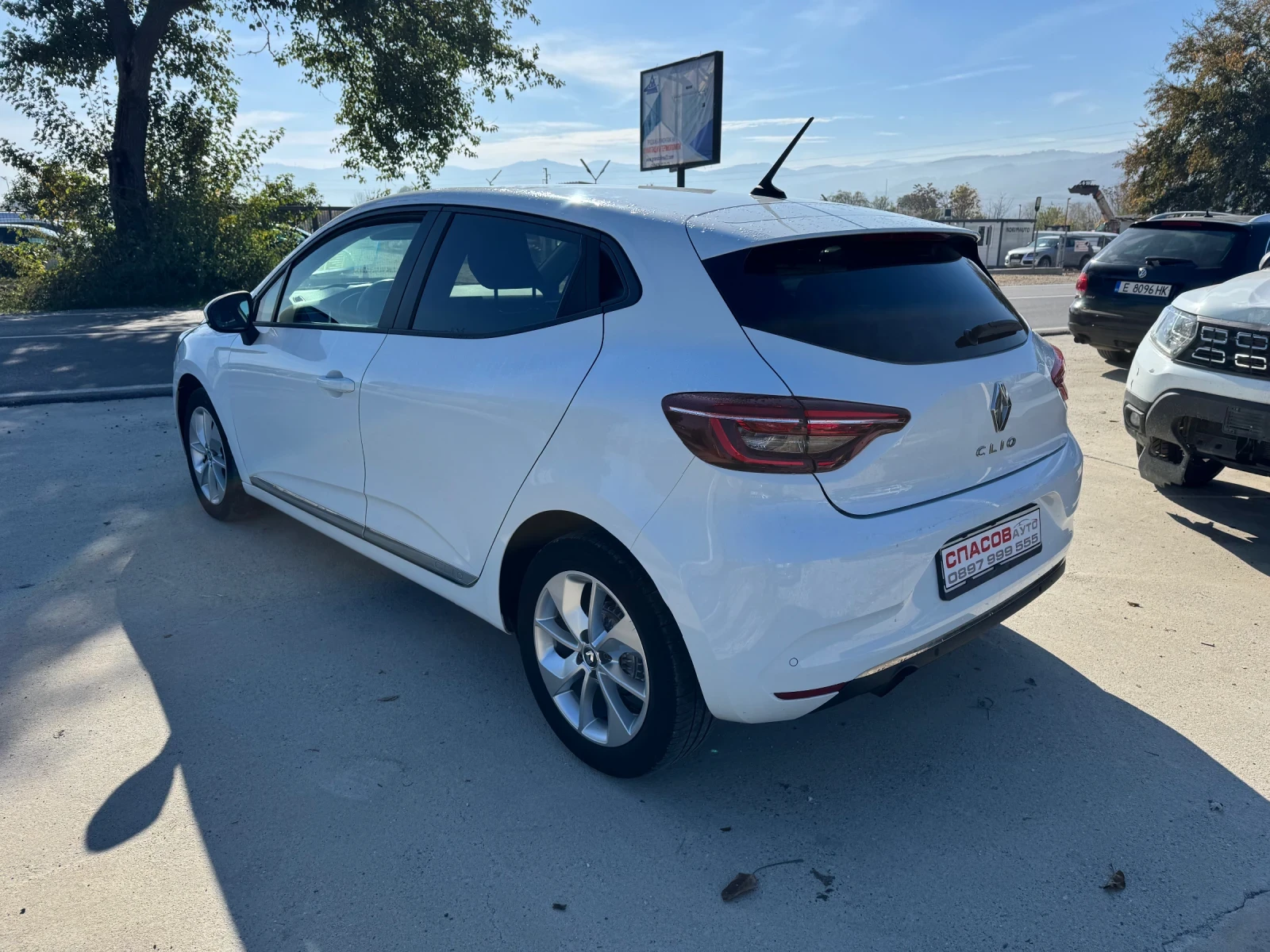 Renault Clio 1.0 T evro 6 - изображение 6 | Auto.bg Renault Clio 1.0 T evro 6 - изображение 6